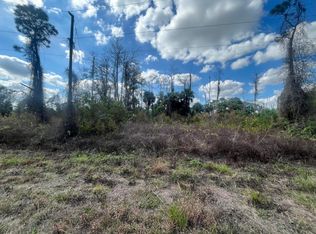 672 Stanwin Loop, Lehigh Acres, FL 33972