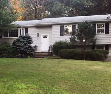 15 Glenmeadow Rd, Andover, MA, 01810
