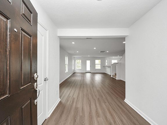 3rd image of 12722 Camellia Glade Ln