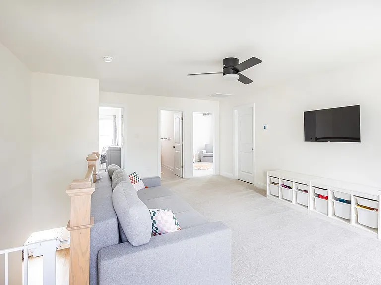 11585 Kings Pond Dr — Photo 8