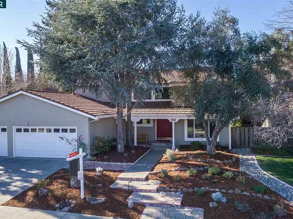 2nd image of 479 Saint Francis Dr