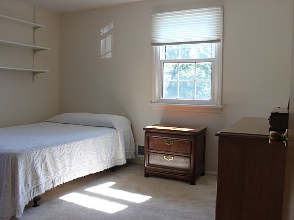 5th image of 22 Buckwheat Dr