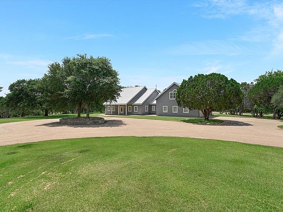 2nd image of 3820 River Rd
