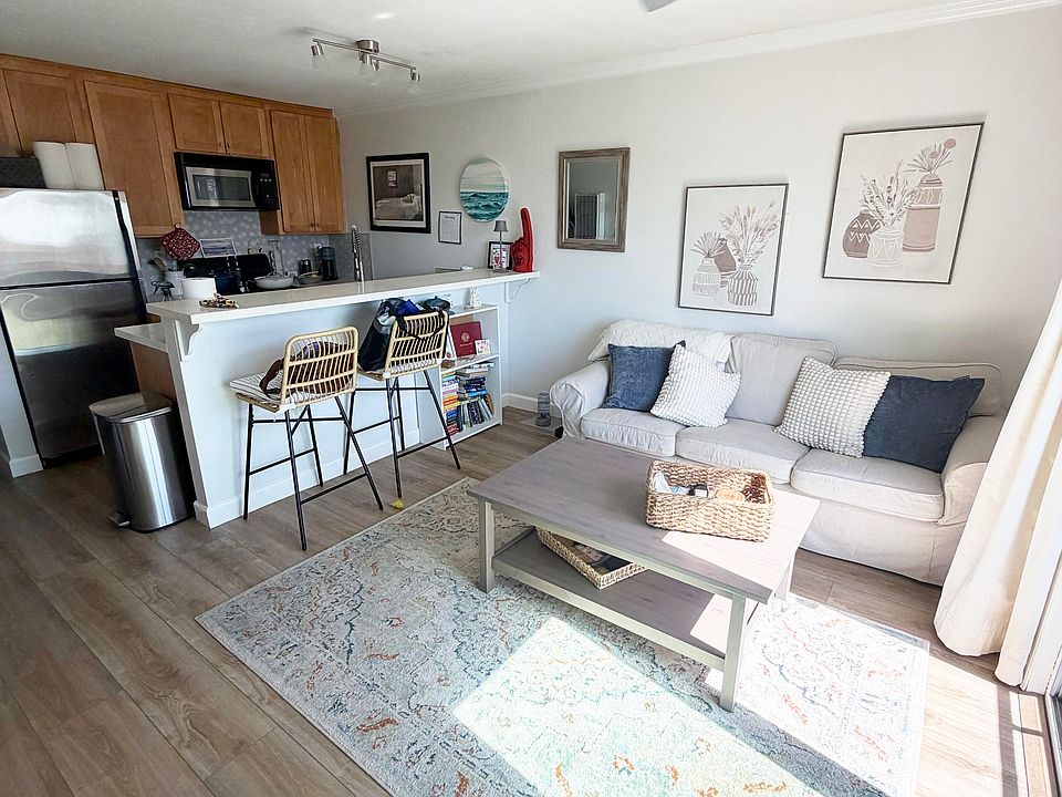 1st image of 2652 A St
