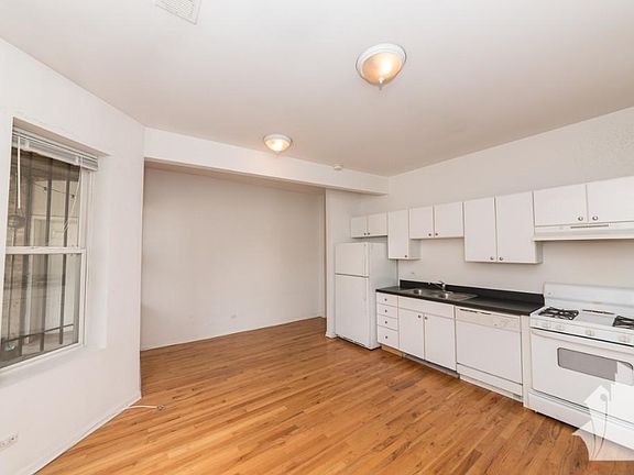 5th image of 1022 N Damen Ave #7JC