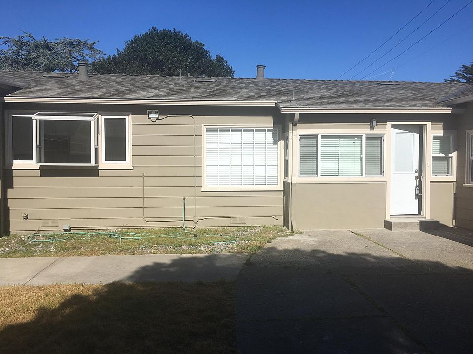 1st image of 35 Garden Ln