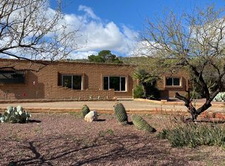 8424 E Amethyst Ln, Tucson, AZ 85750