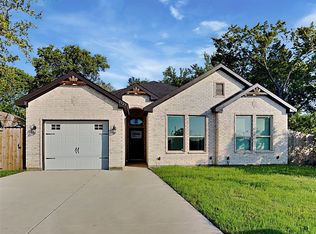 2327 Custer Dr, Dallas, TX 75216