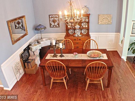 5th image of 42489 Regal Wood Dr