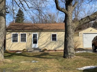 4070 Manitoba St S, Auburn Hills, MI