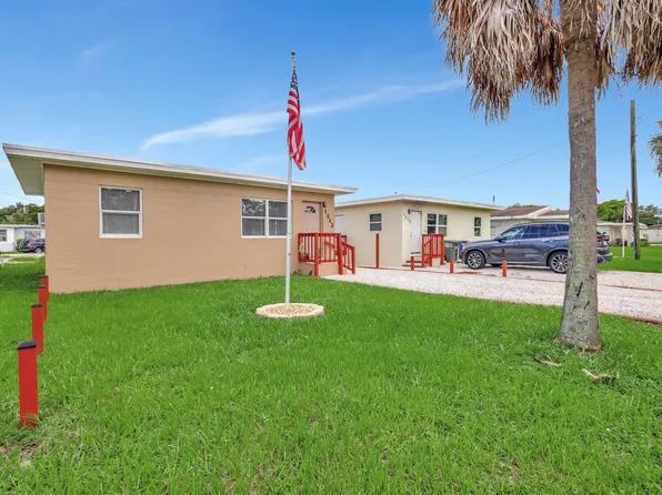 1212 N 17th Street, Fort Pierce, FL 34950