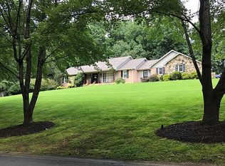 162 Country Club Hills Dr, Wilkesboro, NC 28697
