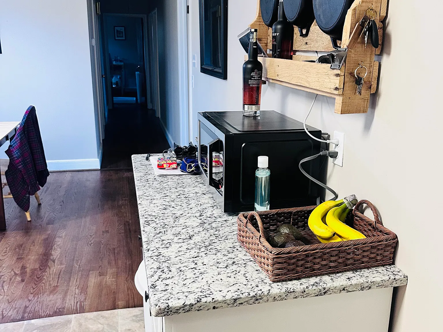 3 bed, 1604 sqft, $1,950 — Photo 4