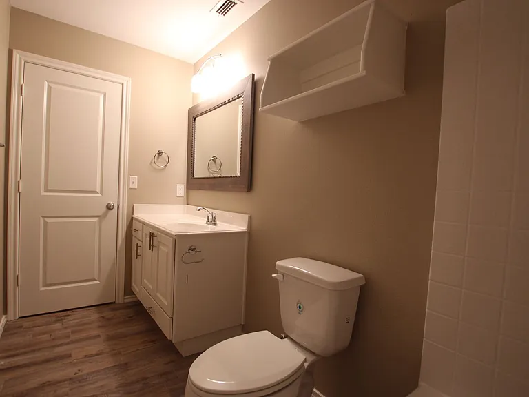Brad Circle 1210 — Photo 9
