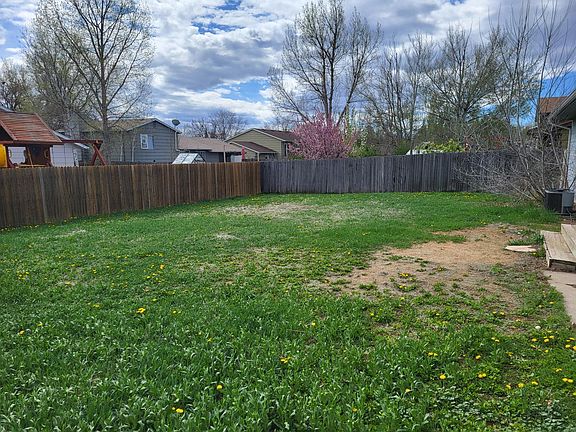 2nd image of 4224 Warbler Dr
