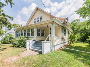 385 Highway 35, Red Bank, NJ 07701