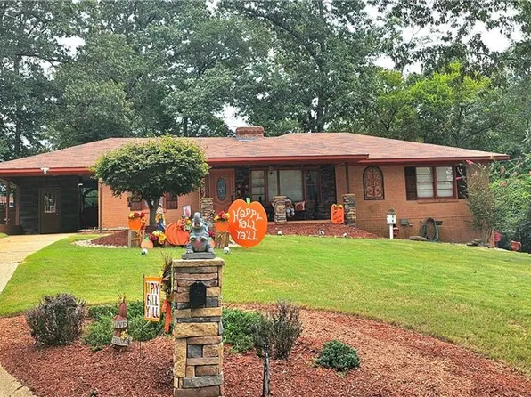 3206 13th Ave, Phenix City, AL 36867