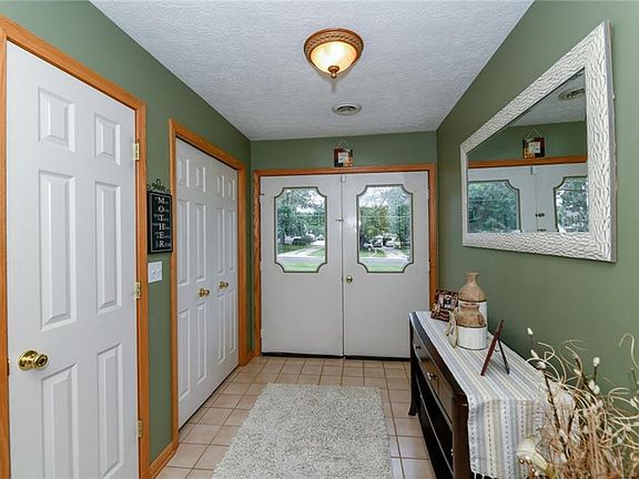 5th image of 3824 Fennway Blvd