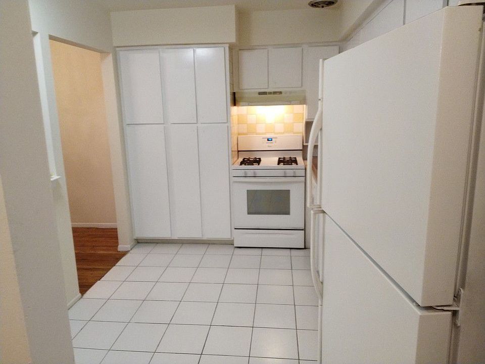 1st image of 9069 54th Ave #2