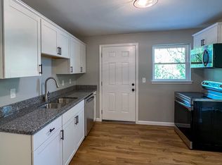 12 Seminary St APT 6, Auburn, NY 13021