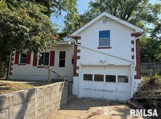 1401 S 16th St, Quincy, IL 62301