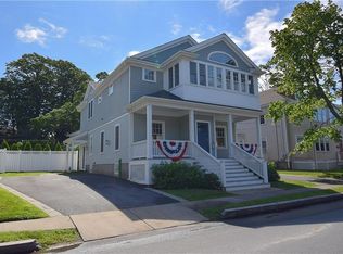 40 Annandale Rd #2, Newport, RI 02840