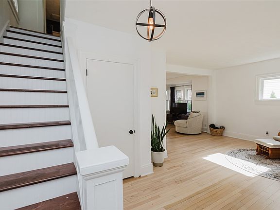 4th image of 1509 Constance Ave