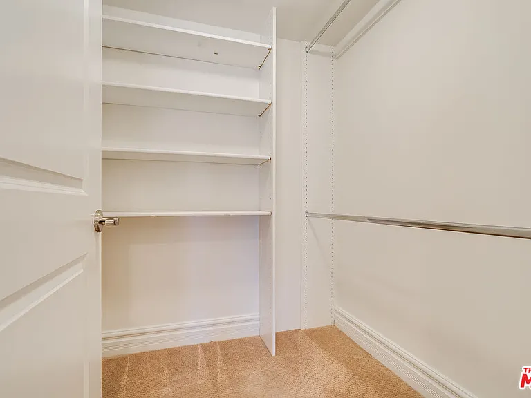 8610 Chalmers Dr #302 — Photo 9