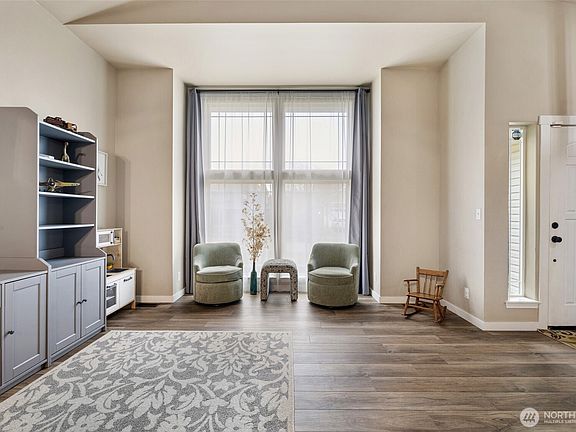 4th image of 19320 74th Avenue E