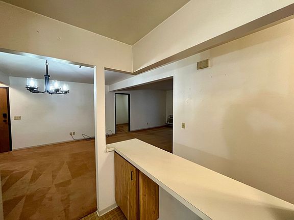5th image of 1703 Sawyer Dr #H