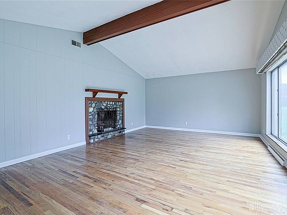 5th image of 3432 Carol Ann Ln