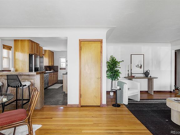 4th image of 2929 Dexter Street