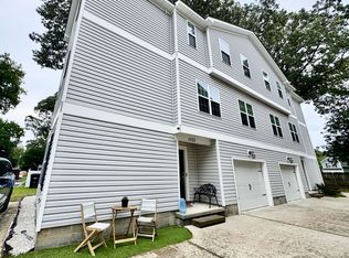 1533 Ocean Garden St, Virginia Beach, VA 23454