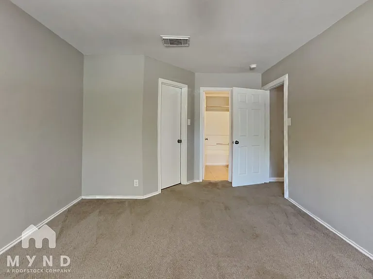 3511 Candlehead Ln — Photo 11