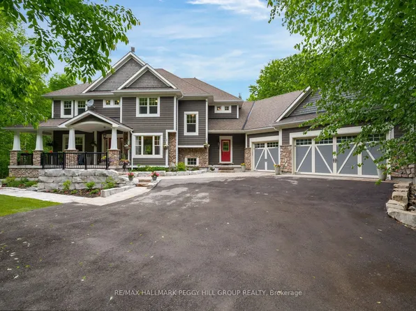 185 Skylark Rd, Tiny, ON L0L 2T0