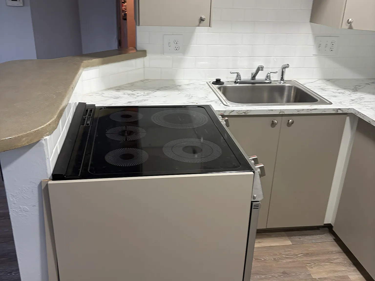 1 bed, 550 sqft, $1,250 — Photo 1