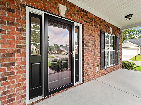 4th image of 100 Torrey Pines Dr