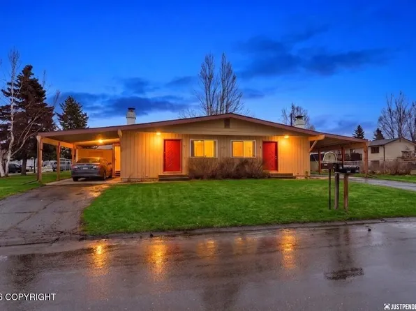 7001 Rovenna St, Anchorage, AK 99518
