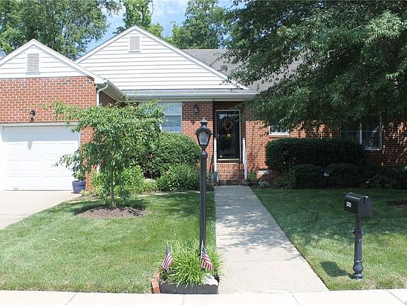 2nd image of 5701 Lakemere Dr