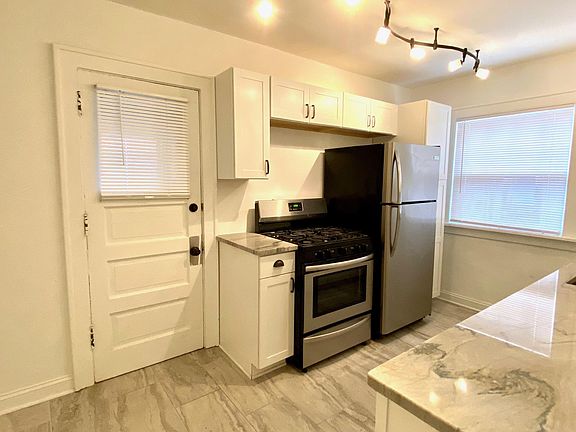 4th image of 16209 Madison Ave APT 3