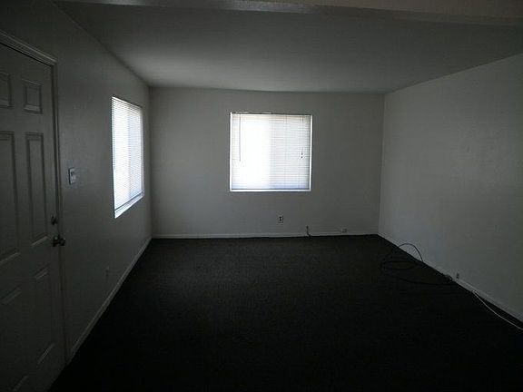 5th image of 10905 Excelsior Dr