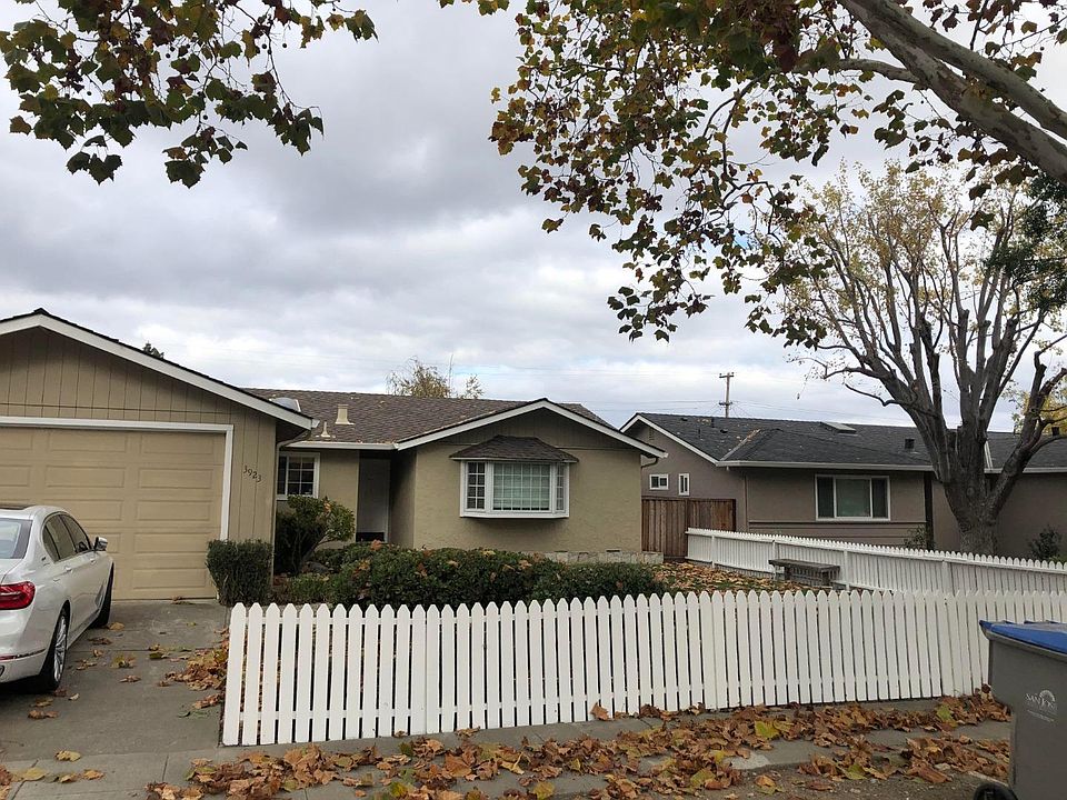 1st image of 3923 Latimer Ave