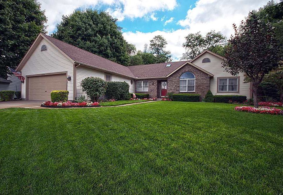 1st image of 53376 E Cobus Dr