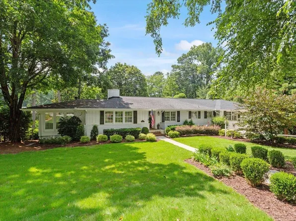 1417 Hathaway Rd, Raleigh, NC 27608