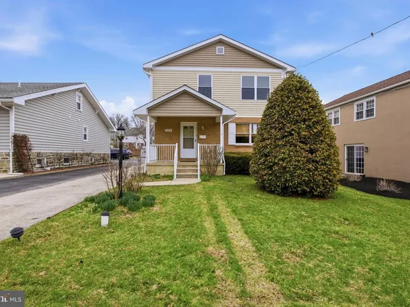 253 Saxer Ave, Springfield, PA 19064