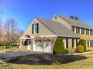 4300 Ascot Cir, Allentown, PA 18103