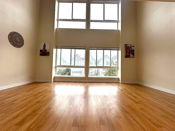 5th image of 664 E Fountainview Dr