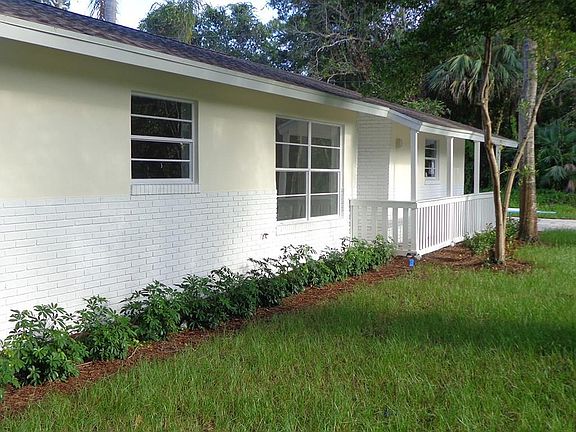 4th image of 1826 9th St