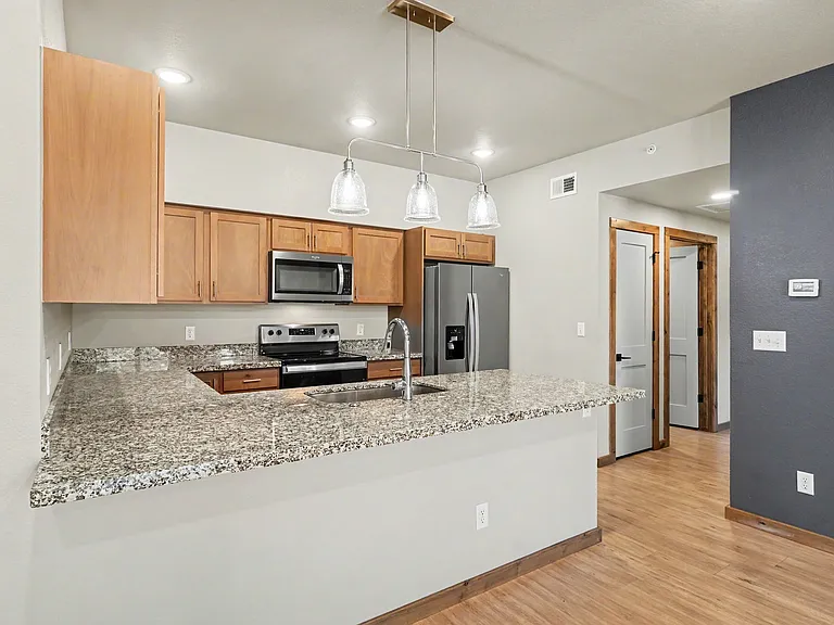 1802 Wildfire Rd #203 — Photo 6