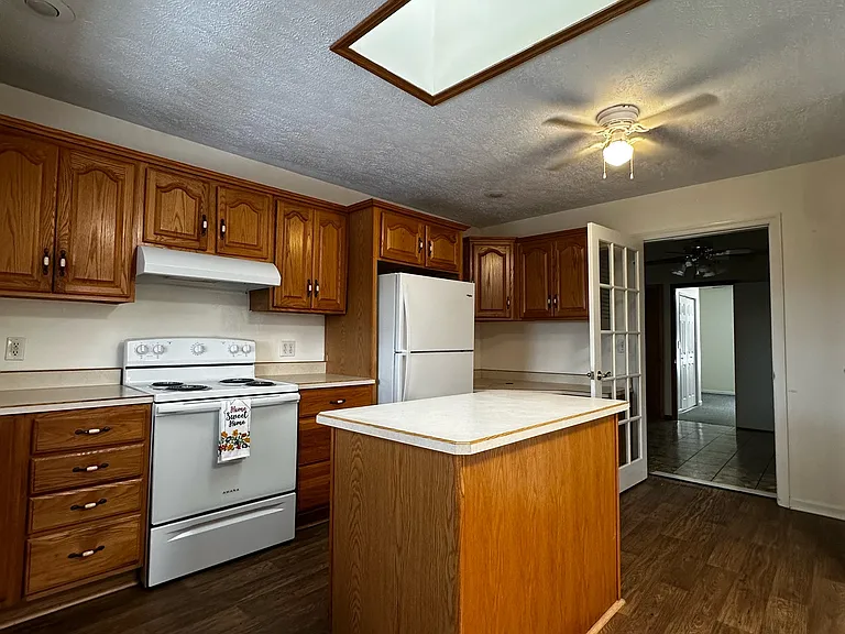 223 Vinegar Hill Rd — Photo 14